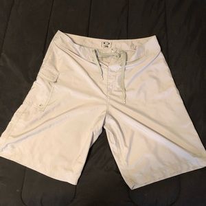 Men’s Oakley swim trunks sz 36